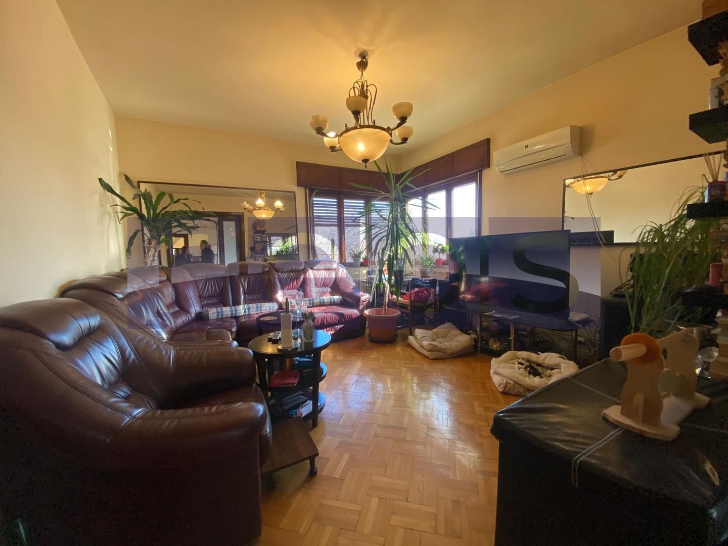 Apartament spatios 3 camere bloc boutique| Mosilor | loc parcare+2 boxe - Poză 1