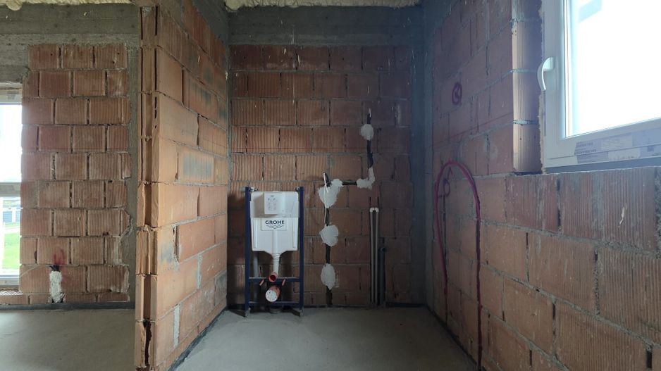 Vilă individuală în Tunari – 5 camere, curte privată - Poză 24