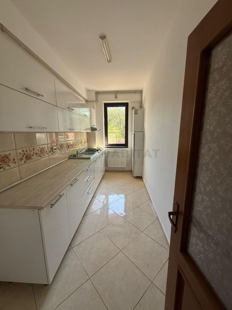 Apartament 3 camere Jiului + 4 locuri parcare - Poză 6