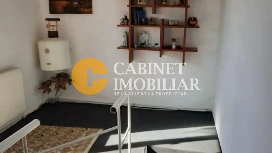 Casa cu etaj 120mp - Poză 7