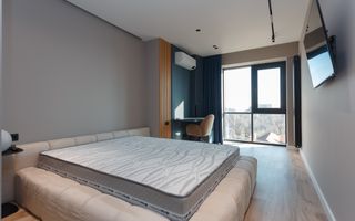 De închiriat apartament, 3 dormitoare + terasă, str. Teatrală 3, Centru. - Poză 20