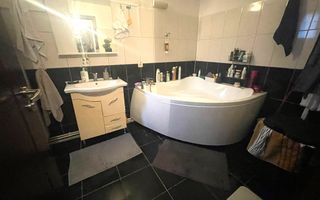 Casa in apropiere de centru 370.000 sau duplex intreg 670.000 euro - Poză 5