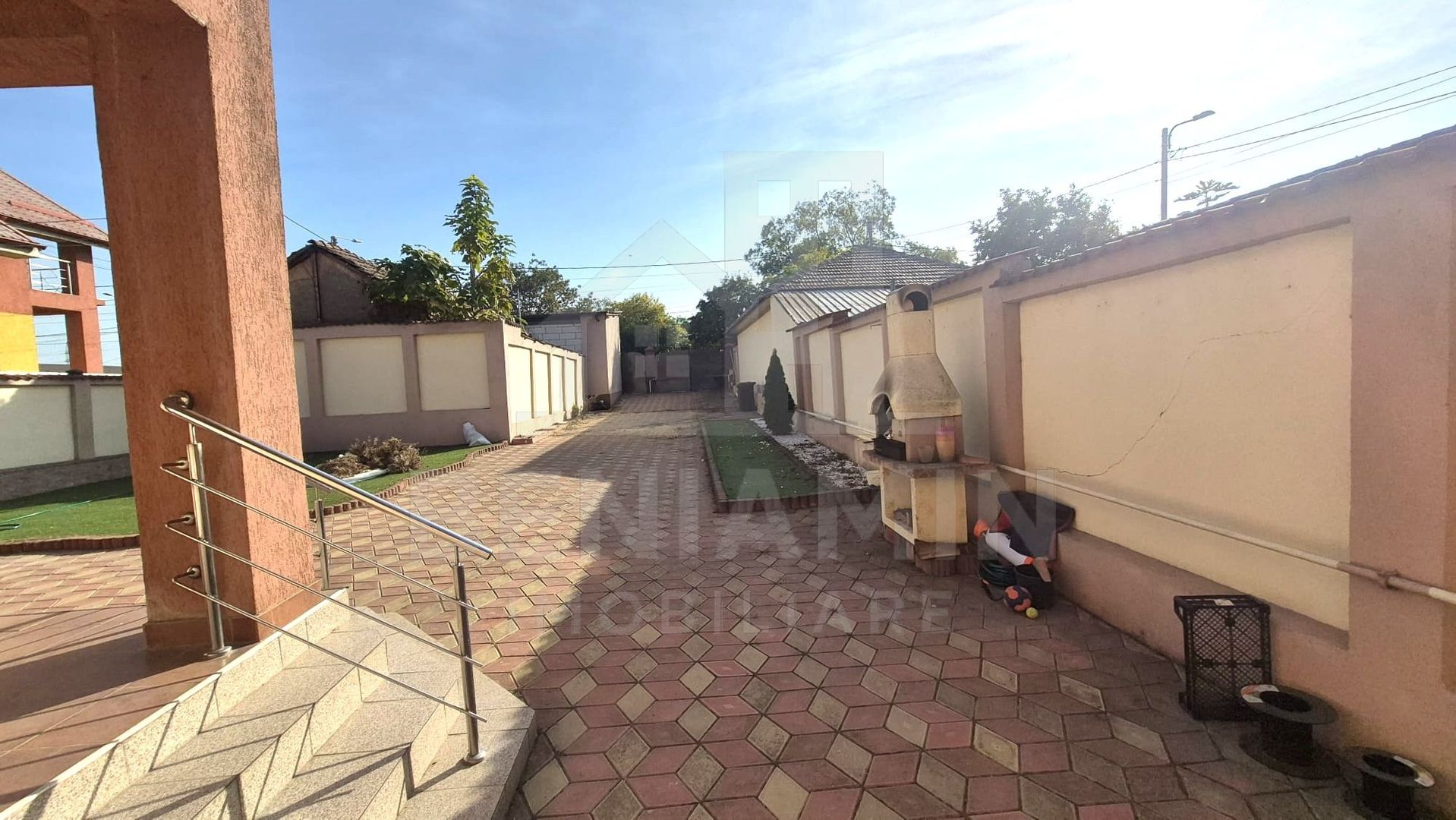Casa de inchiriat Bulevard Romanesti P+1 565mp locuinta sau birouri - Poză 21