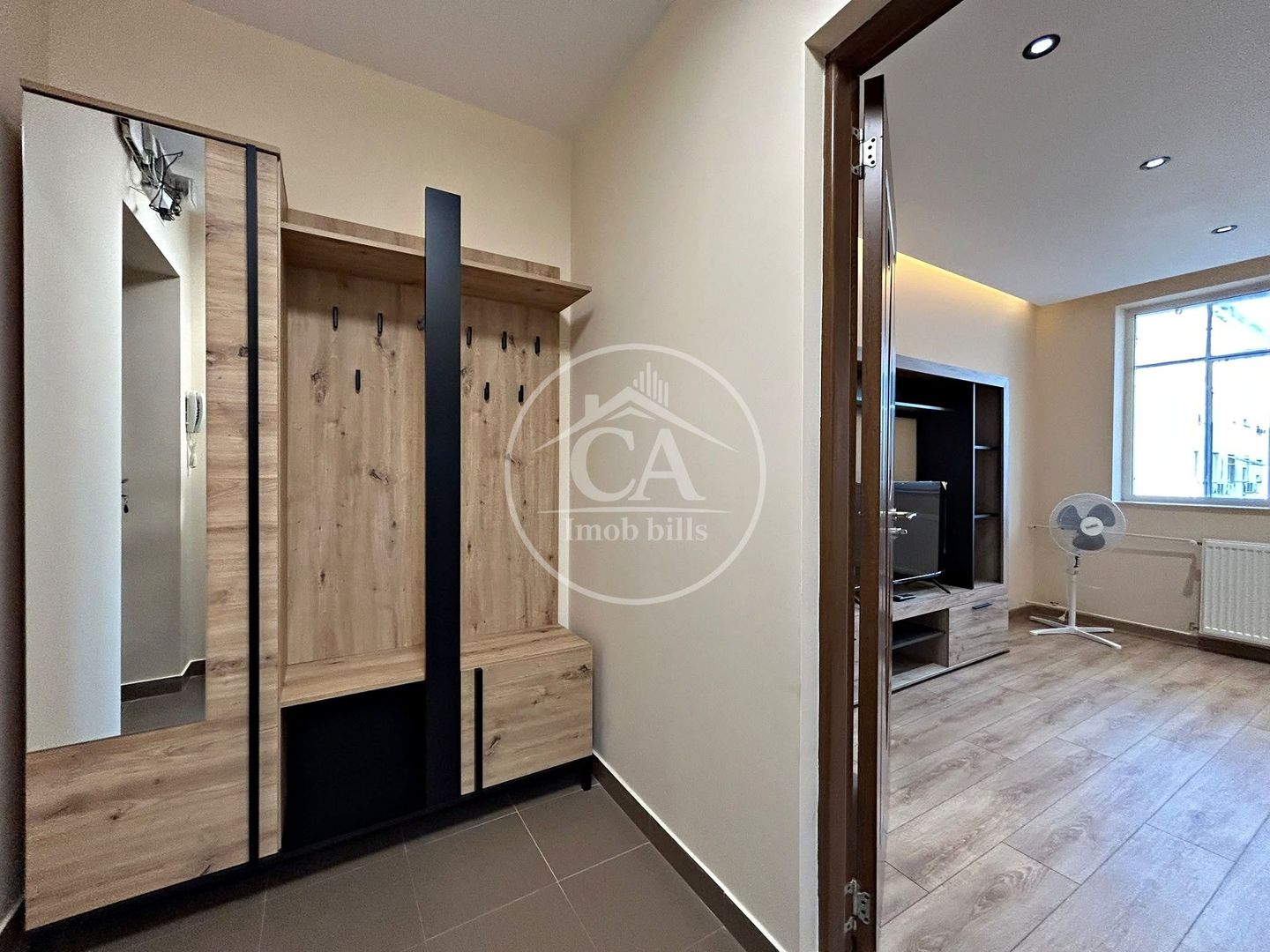 Apartament de vanzare cu 1 camera in zona Rogerius, Oradea - Poză 5