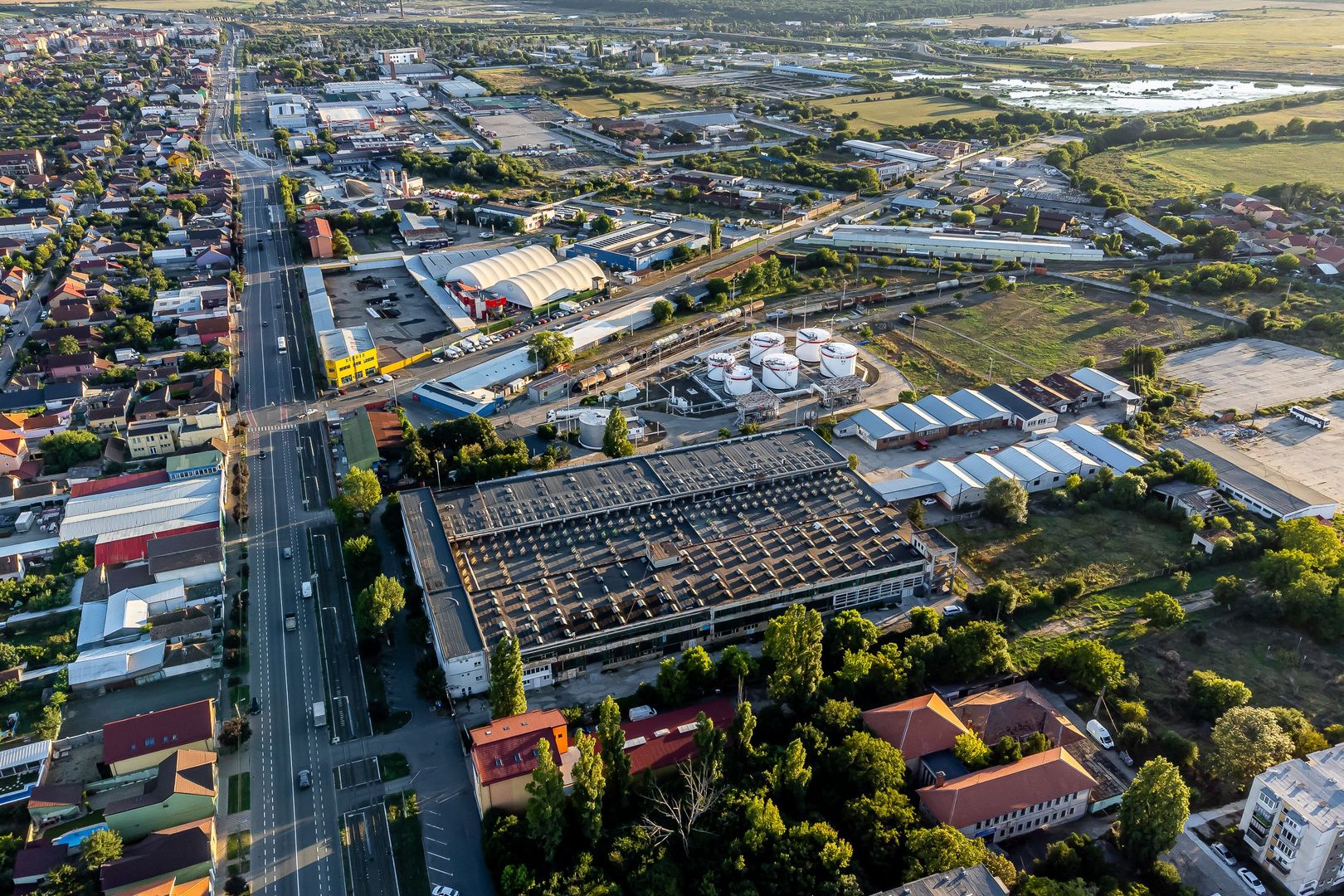 4.049 mp Hale industriale în Arad, aproape de A1 - Poză 23