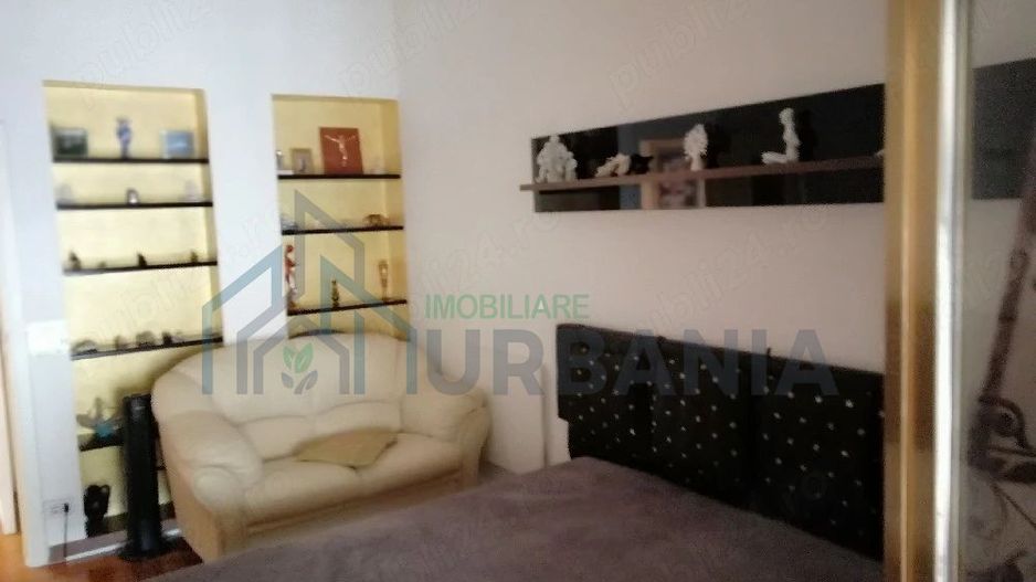 Apartament de vânzare, 100 m², etaj 3/3, cu terasă, localitate liniștită, la 90 km de Aeroportul Bari, Basilicata, Italia - Poză 1