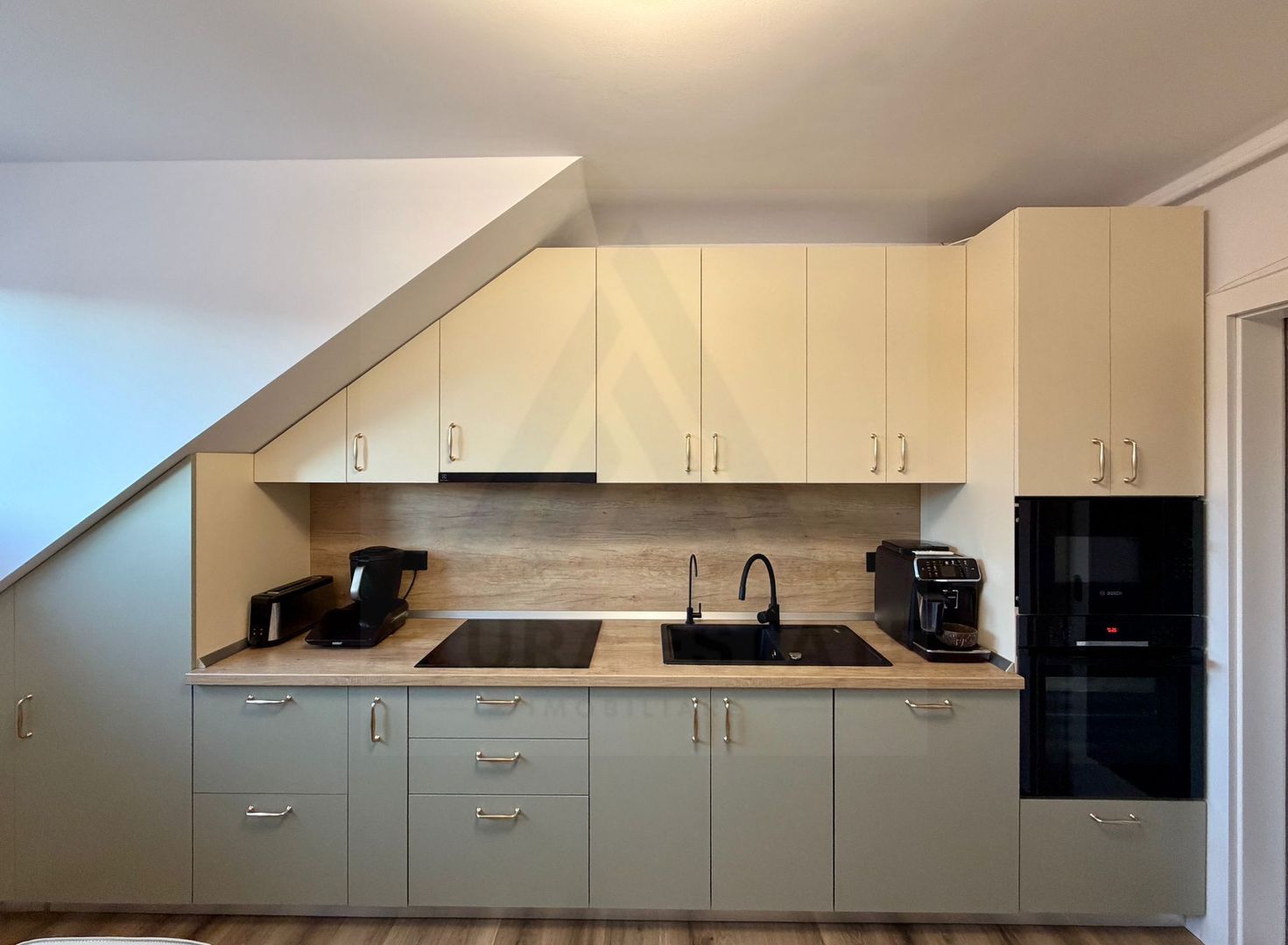 Apartament premium 4 camere 3 dormitoare 2 bai 116 mp in Kogalniceanu - Poză 8