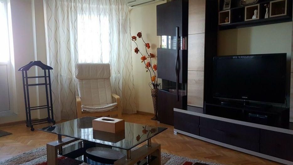 AP. 2 CAMERE PANDURI,CENTRALA PROPRIE, LOC DE PARCARE,MOBILAT MOERN - Poză 2