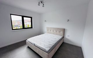 Casă  5 Camere | 120 MPU | Teren 427 MP | Cisnădie - Poză 1