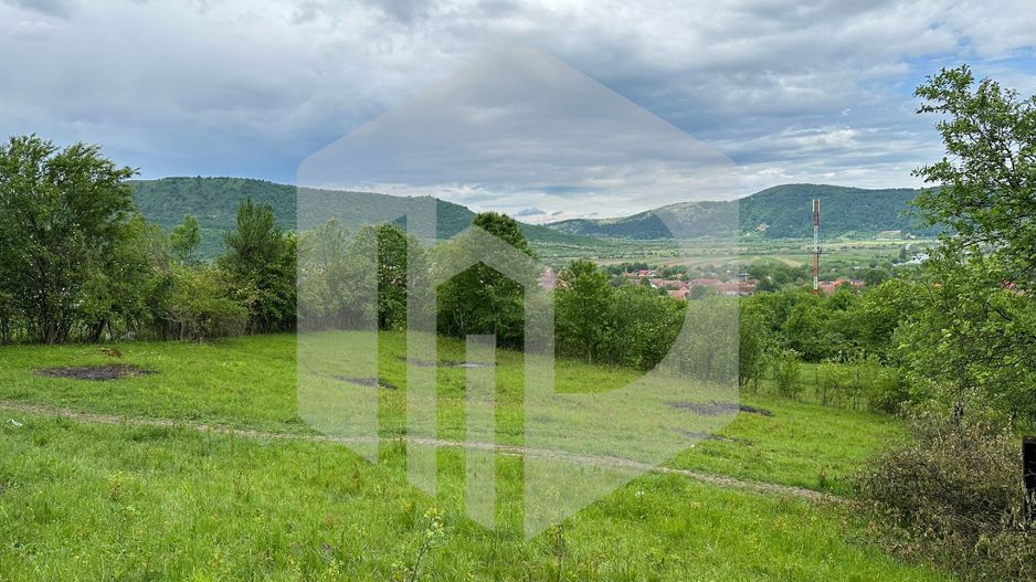 Intravilan | Teren de vanzare in Turnu Rosu | 1742mp | Jud. Sibiu - Poză 1