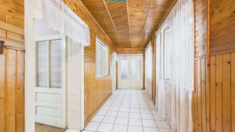 Casă cu 5 camere, în orașul Sebiș, Arad - Poză 7