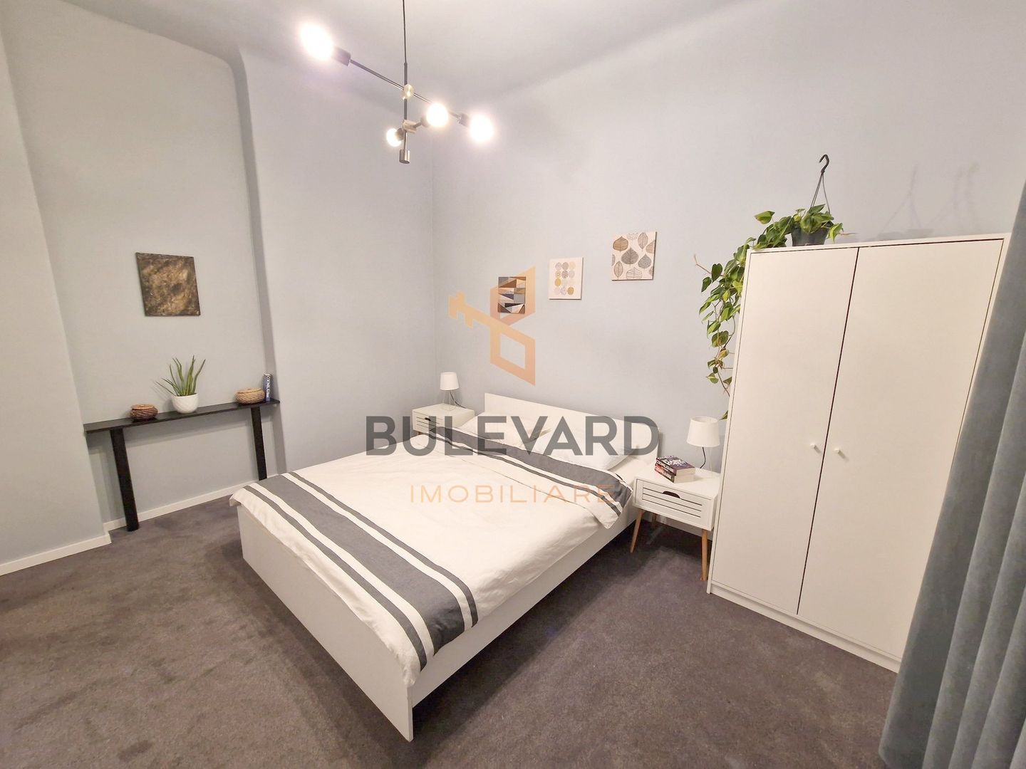 Apartament cu 2 camere, zona Facultatii de Litere! - Poză 3