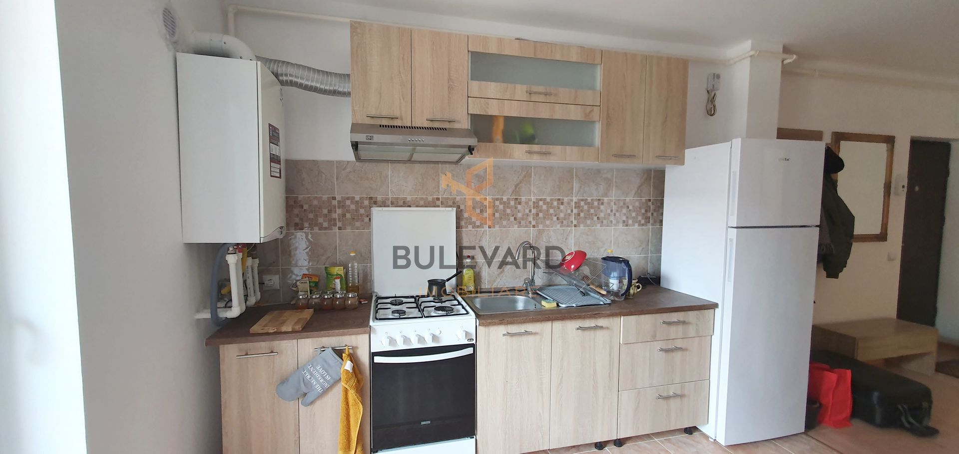 Apartament cu 2 camere+parcare , zona Terra! - Poză 5