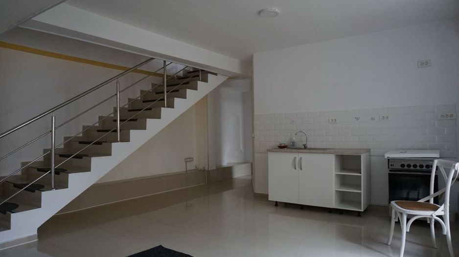 Casa Piata Victoriei/Sevastopol - Poză 3