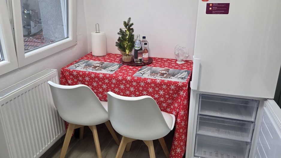 Garsoniera zona centrală-REGIM HOTELIER- - Poză 4