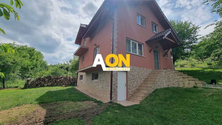 Casa 4 Camere, Comuna Ciugud, 1100mp Teren - Poză 1