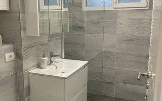 aproape de Medicina| complet renovat-mobilat| centrala proprie| apt superb - Poză 3