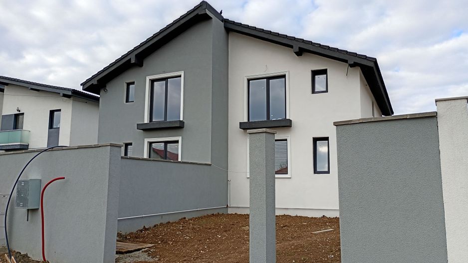 Sanandrei Duplex pe Etaj, Pozitie Excelenta, Teren Generos, Finisaje Moderne - Poză 2