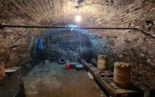 Casa 150 mp Teren 1715 mp Ampoita - Poză 18