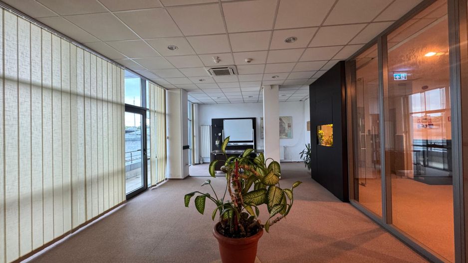 SPATIU DE BIROURI | SPLAIUL UNIRII | 7 locuri de parcare - Poză 12