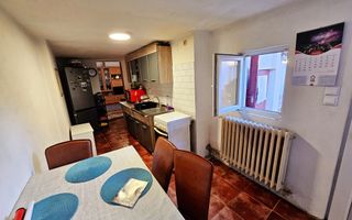 Casa 3 camere, 320 mp teren, Centru, zona Prefectura - Poză 8