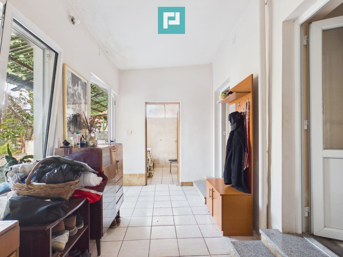 Casă individuală cu 4 camere, zona Centrală - Poză 20