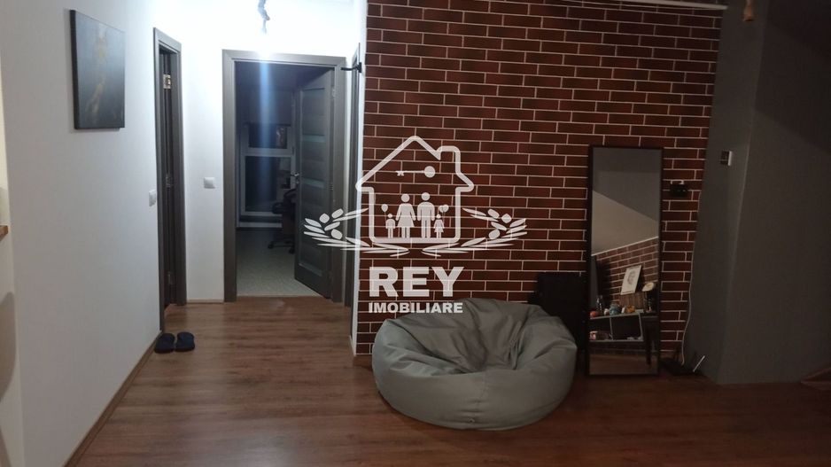 Apartament modern cu 3 camere de vanzare zona Turnisor - Poză 3