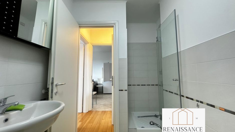 Central Apartament 2 Camere | 45mp Etaj 12/13 | Parcare Subterana - Poză 4