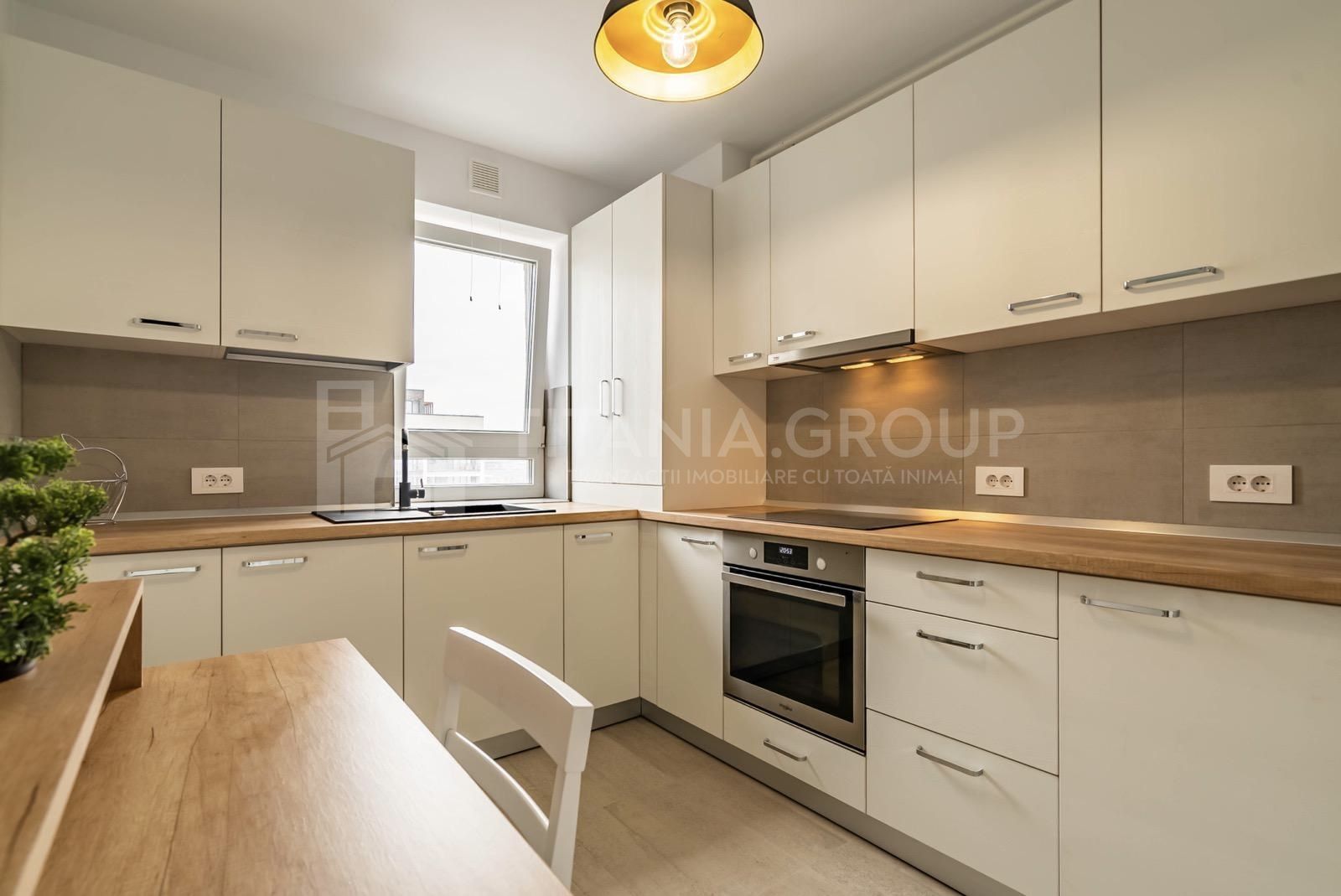 Apartament modern cu 2 camere, decomandat, parcare - Kasper, Coresi - Poză 6