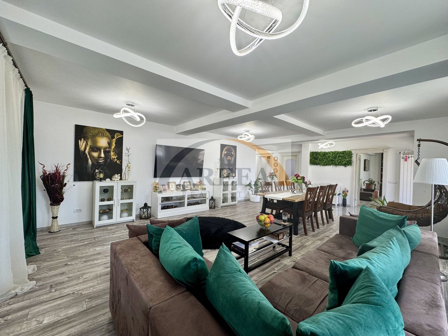 Berceni - VILĂ UNICAT, spațioasă, curte 1.000 mp, la 7 min metrou - Poză 3