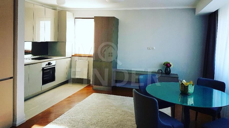 Inchiriere apartament cu 3 camere ultrafinisat zona Piata Engels - Poză 2
