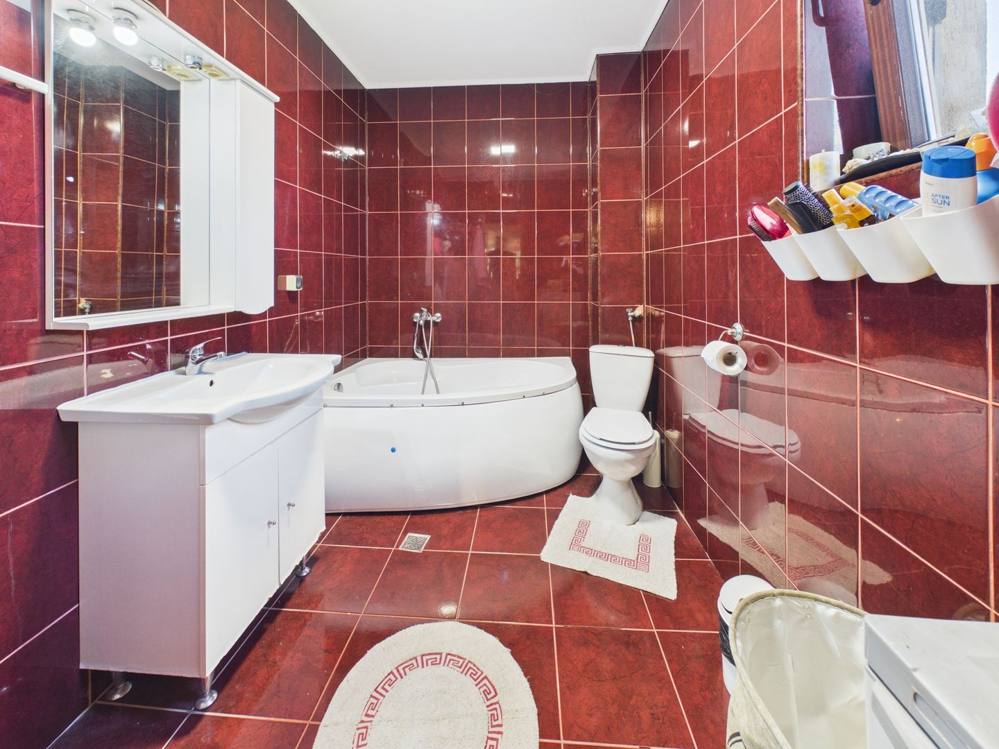 Vilă 10 camere + spațiu comercial | teren 1.300 mp | Otopeni 23 August - Poză 21