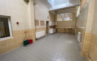 Cladire de birouri zona Olimpia Stadion  suprafață 1.100 mp - Poză 29