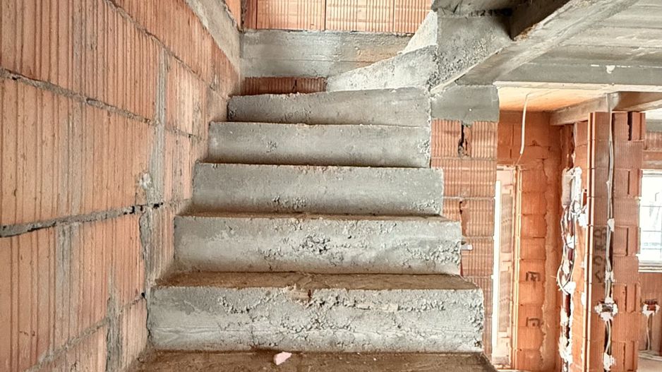 COMISION 0% | Duplex de Vanzare | Despartit de Camera Tehnica | 110mp - Poză 9