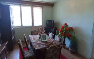 Apartament cu 3 camere de vânzare în Rogerius, Oradea - Poză 2