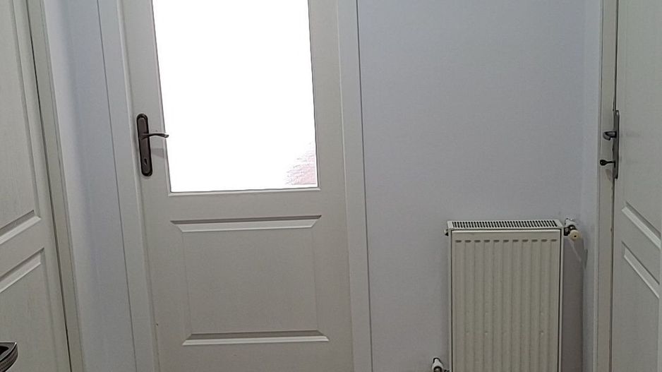 Apartament cu 2 camere | 36 mp + balcon | Zona Florilor - Poză 5