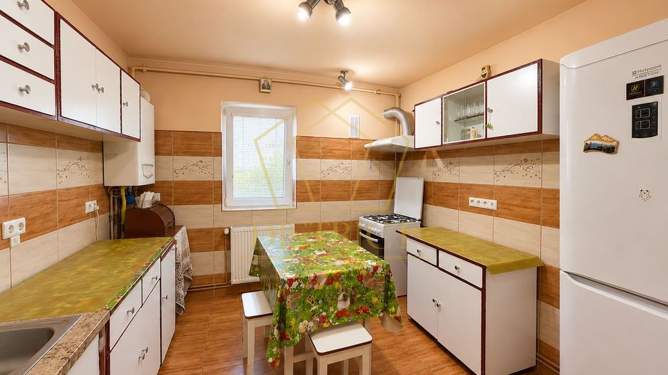 Apartament cu 2 camere și boxa | Simion Barnutiu - Poză 5
