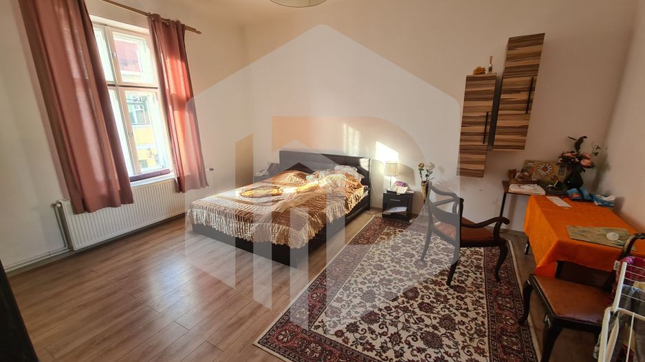 Apartament 3 camere zona cenrala langa Sala Thalia - Ideal Investitie - Poză 1