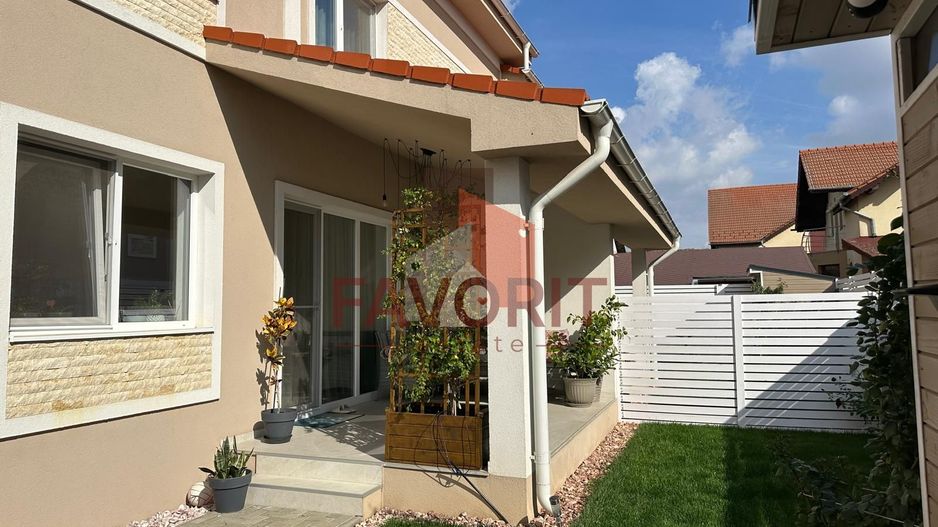 Comision 0% | Duplex in Giroc | Toate utilitatile | Panouri solare | Mobilat - Poză 2