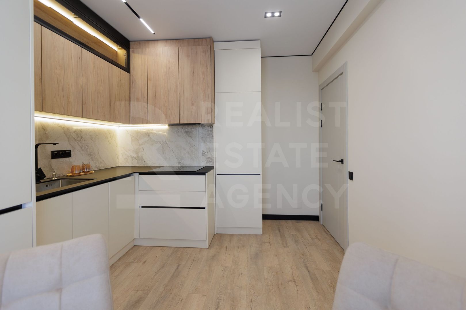 Vânzare, apartament, 2 camere, str. Ghica Voda, Botanica - Poză 8