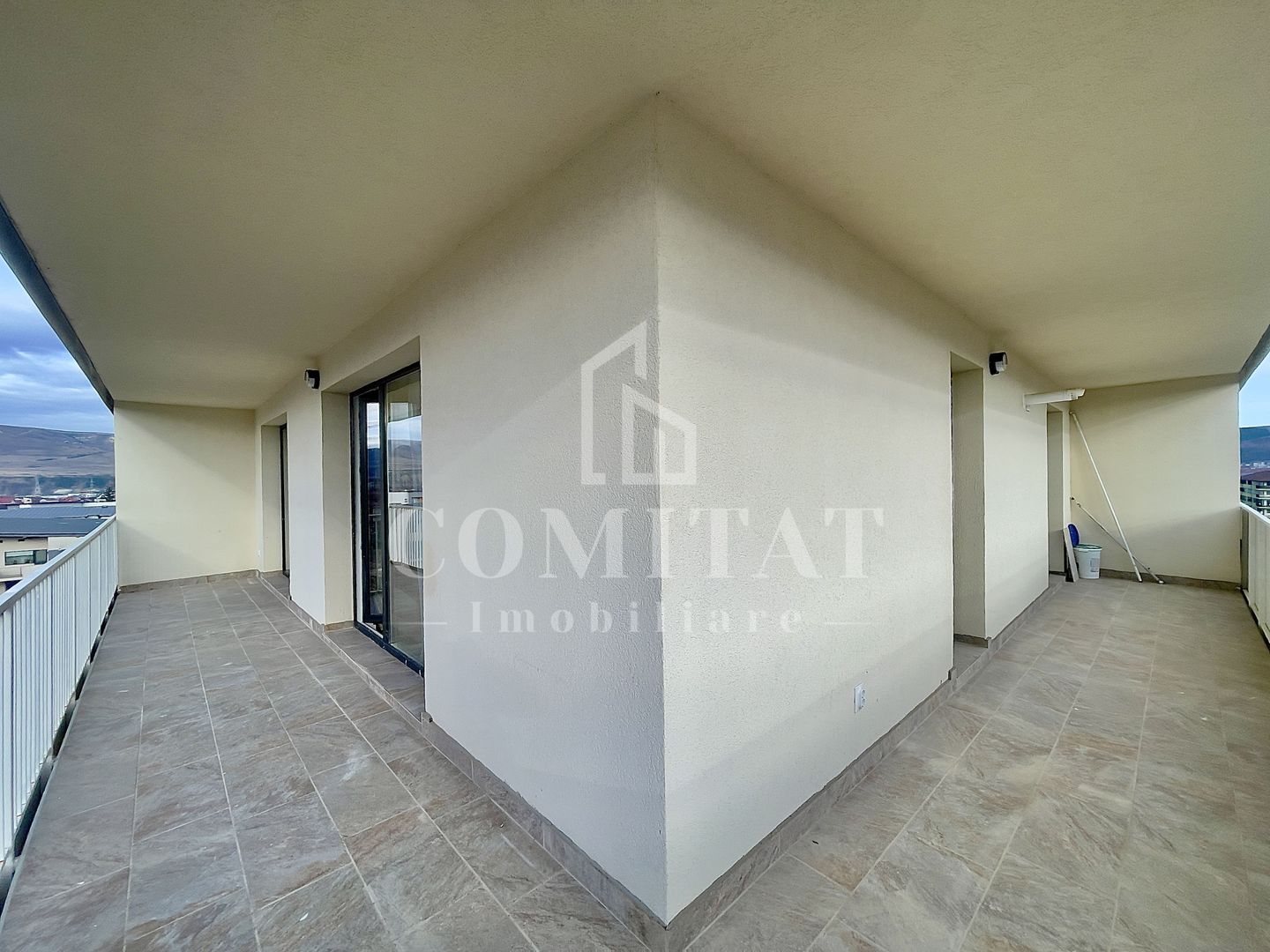 Prima încheiere apartament 3 camere ultramodern zona Eroilor - Poză 12