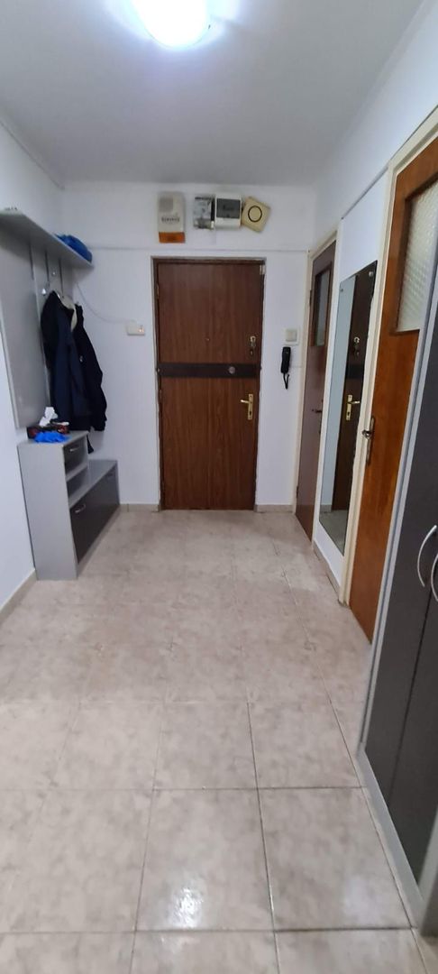 AP. 3 CAMERE - BRANCOVEANU, CENTRALA PROPRIE, PARCARE ADP INCLUSA - Poză 3