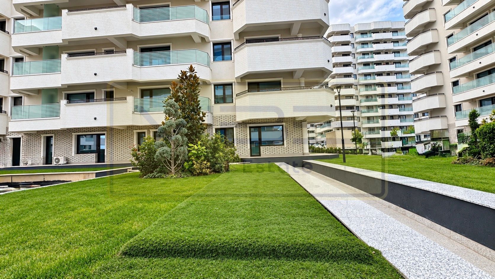 Apartament 2 camere Copou Royal Town - Poză 16