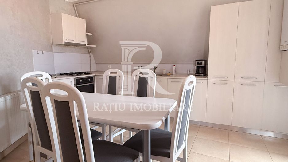 Apartament cu 4 Camere de Închiriat | Centru | Oradea - Poză 7