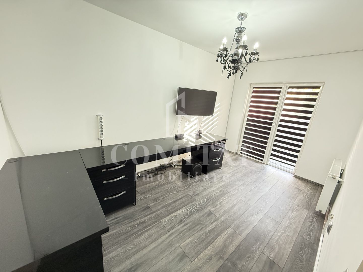Casă de tip triplex | 3 dormitoare | 4 parcări | Zona Eroilor-Florești - Poză 6