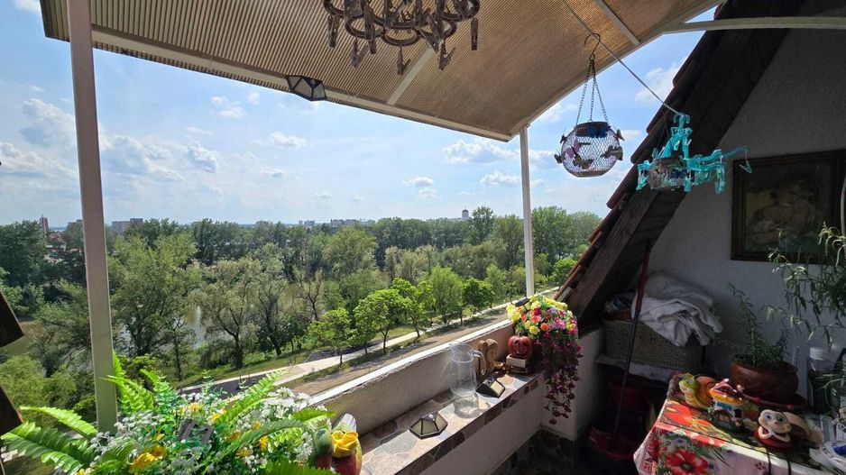 BRASADAS vinde ap 4 cam etaj 8 Centru Nou. - Poză 7