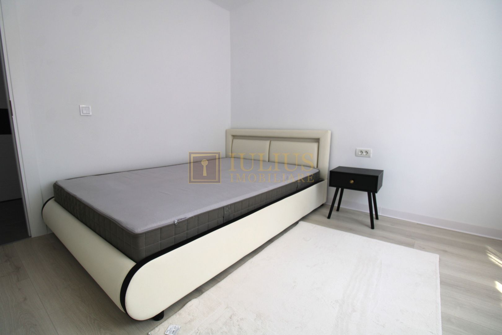 Apartament in Calea Sagului - Poză 7