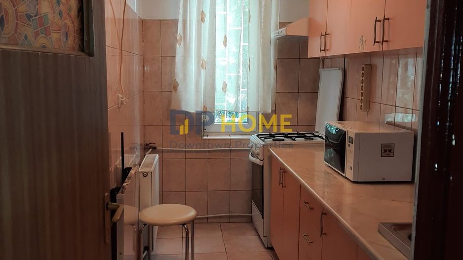 Vânzare garsonieră Titan – 34 mp, parter înalt, bloc mixt - Poză 1