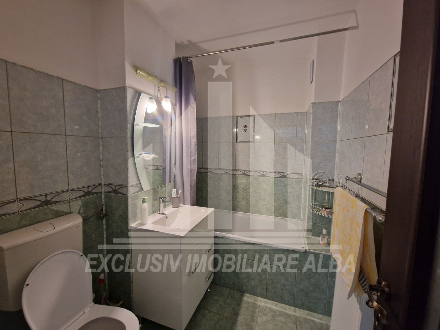 Apartament cu 4 camere decomandate, 2 bai, balcoane, Lidl-Cetate - Poză 9