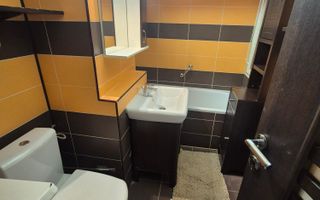 Inchiriez apartament 2 camere - Centru - Poză 2